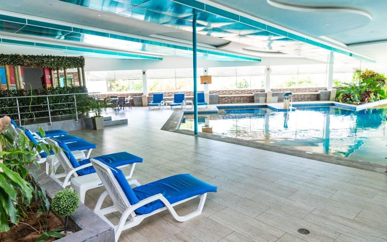 Hotel Campestre El Cisne Barranquilla  Exteriör bild
